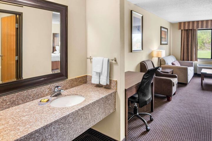 Room 31 of 62