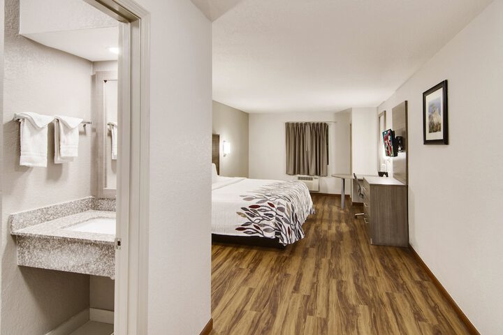 Room 31 of 42