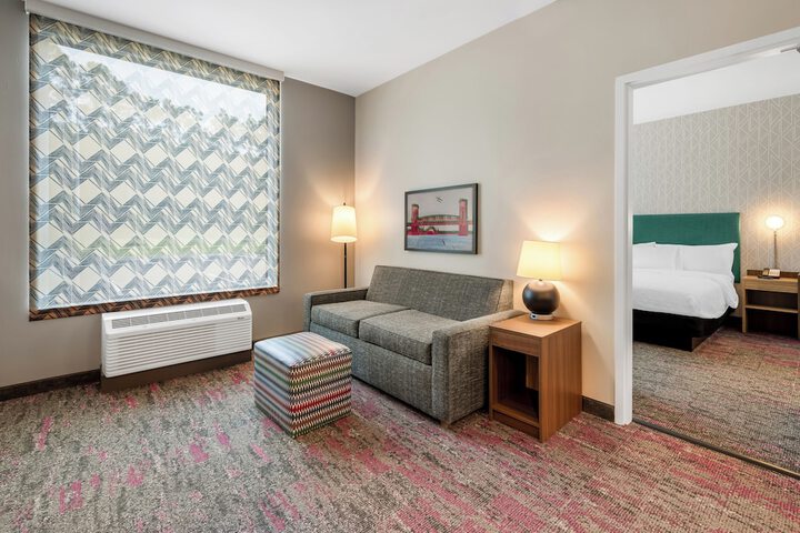 Home2 Suites by Hilton Sneads Ferry North Topsail Beach