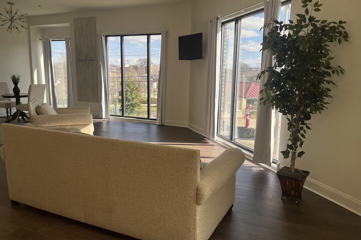 Room 28 of 45