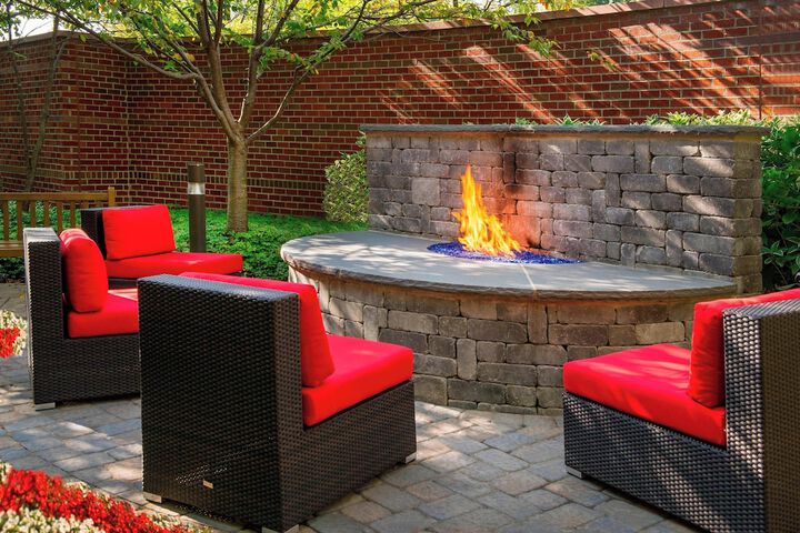 Courtyard by Marriott Dulles Town Center