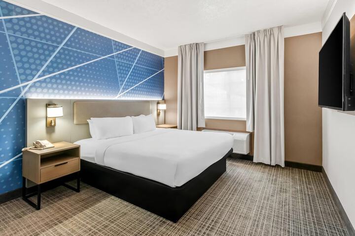 Comfort Suites Clackamas