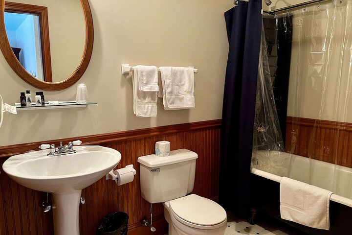 The Wayside Inn