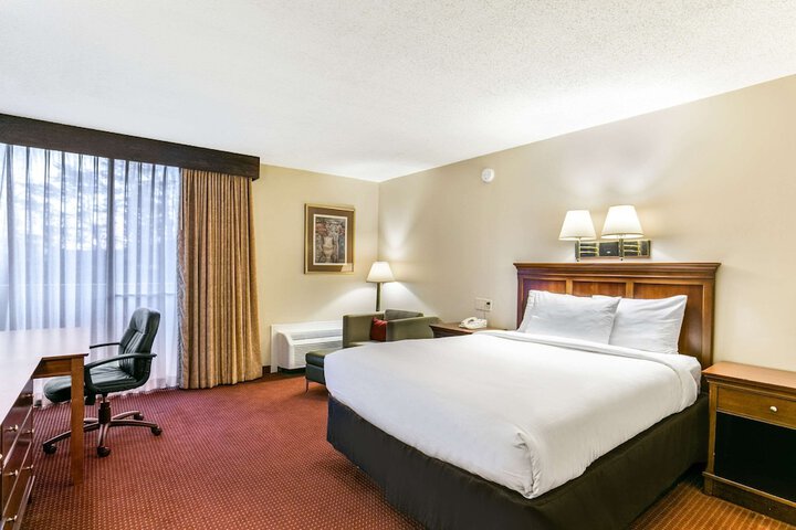 Room 21 of 69