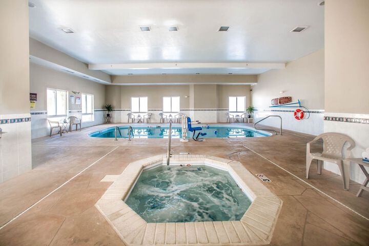 Pool 6 of 38
