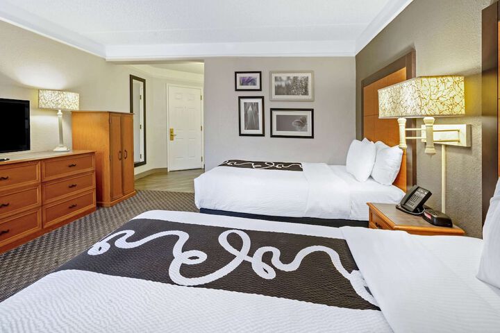 Room 20 of 25
