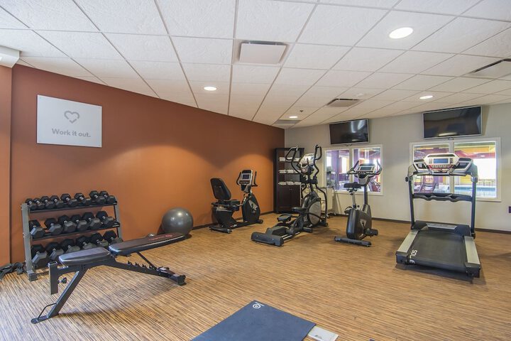 Health and Fitness 50 of 54
