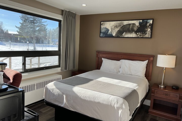 Room 52 of 72