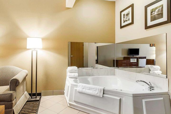 Room 41 of 57
