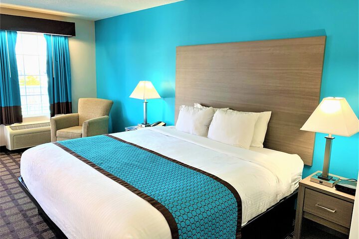 Room 21 of 37