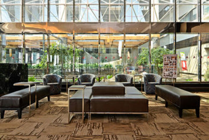 Ramada by Wyndham Buffalo Downtown