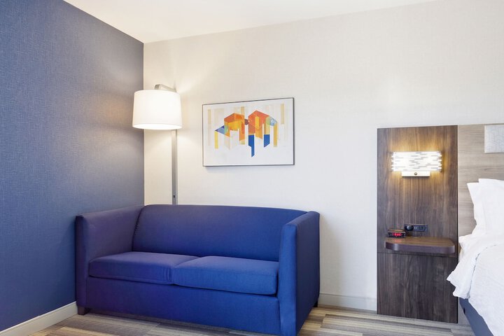 Room 36 of 50