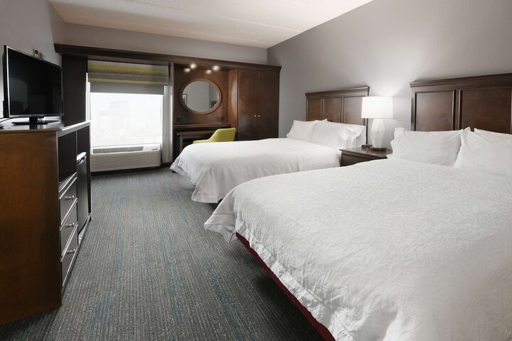 Room 14 of 43
