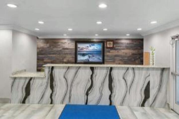 Best Western Winscott Inn & Suites