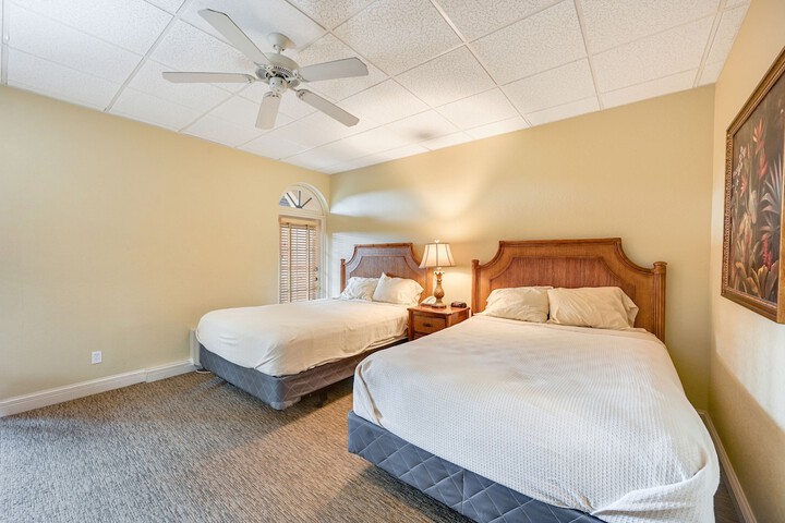 Room 22 of 40
