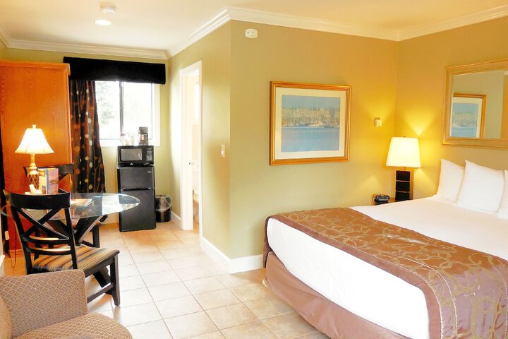 Room 15 of 72