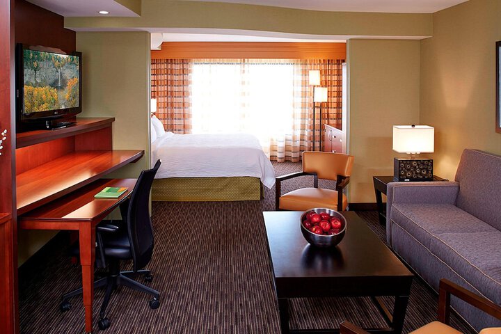 Room 17 of 30