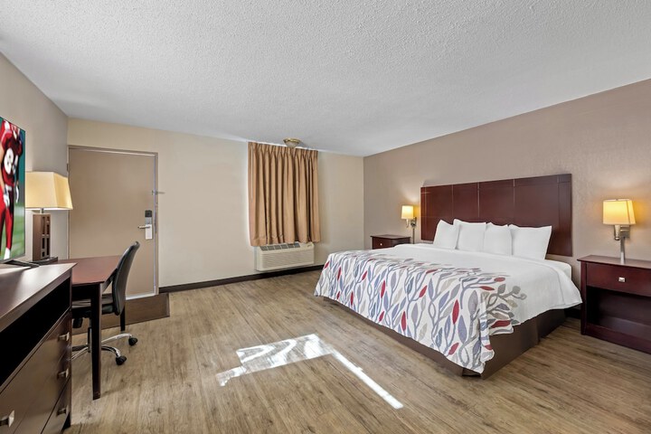 Room 16 of 22