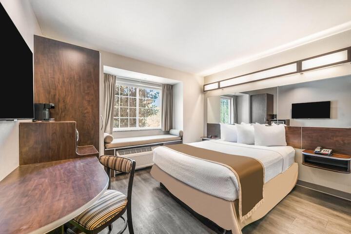 Microtel Inn & Suites by Wyndham Pearl River / Slidell