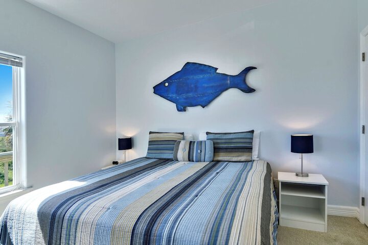 Room 16 of 39