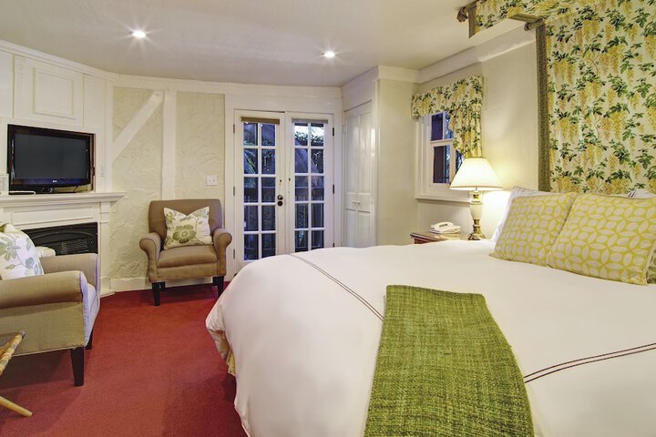 Room 36 of 72