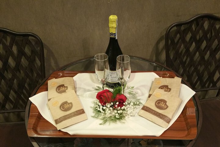 The Tudor Arms Hotel Cleveland - a DoubleTree by Hilton