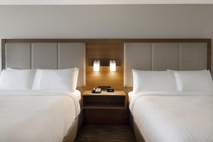 Holiday Inn Express & Suites Grand Rapids South - Wyoming by IHG