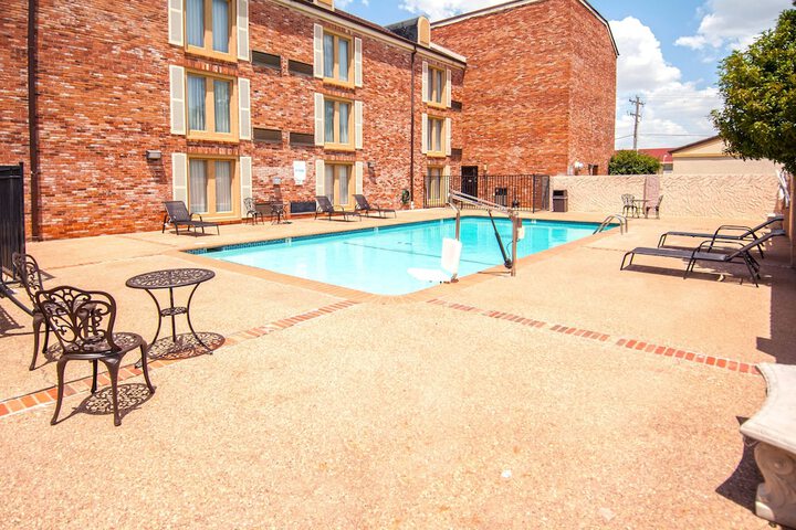 Pool 3 of 40