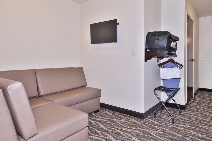 Cobblestone Hotel & Suites - Monte Vista