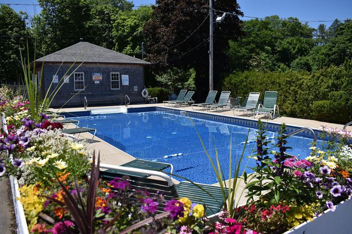 Pool 14 of 139