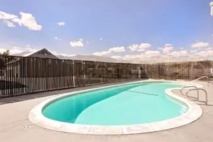 Pool 3 of 30