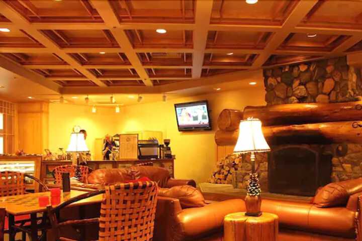 Hotel Interior 10 of 35