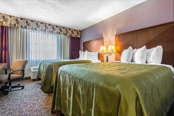 Room 18 of 29