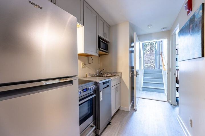 Telemark 5 4 Bedroom Condo by RedAwning