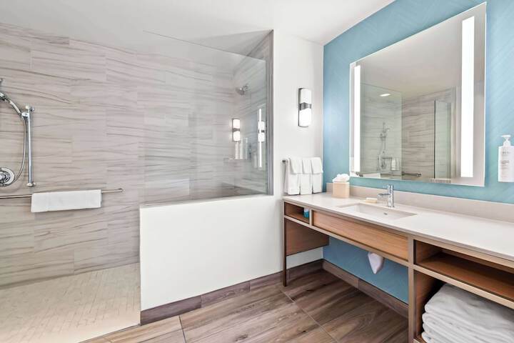 Hilton Garden Inn Seattle North / Everett