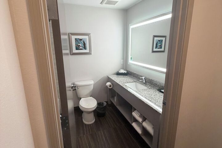 La Quinta Inn & Suites by Wyndham St. Paul-Woodbury