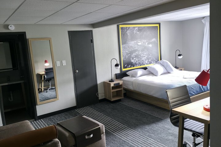 Super 8 by Wyndham Monticello NY