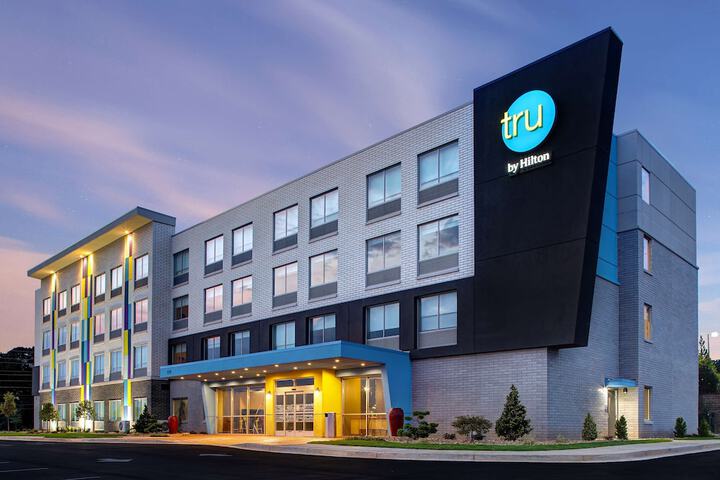 Hotel 3 of 52