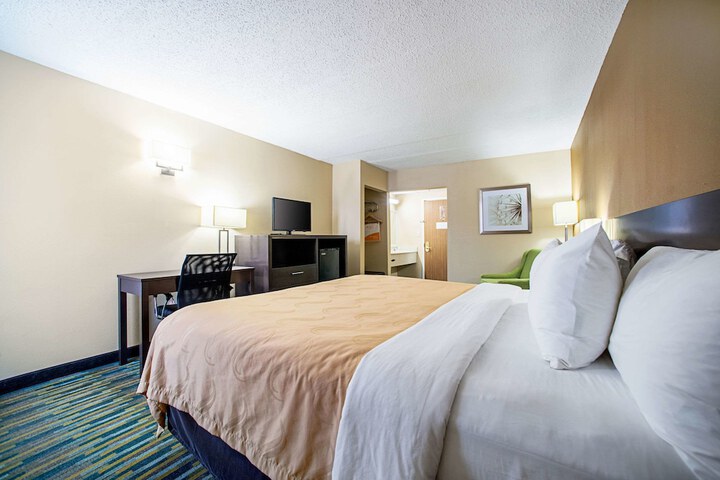 Quality Inn Near Six Flags St. Louis