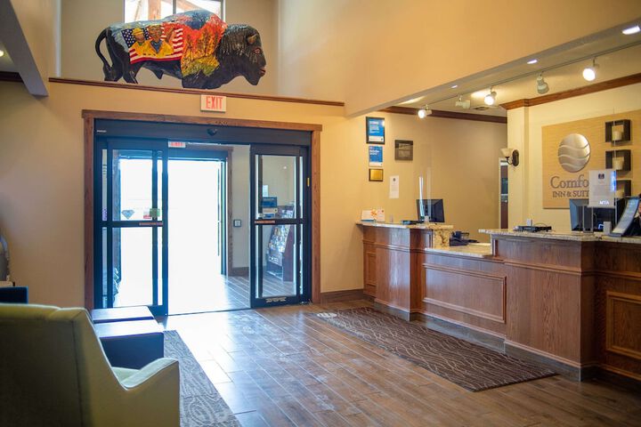 Comfort Inn & Suites Custer - Crazy Horse Area
