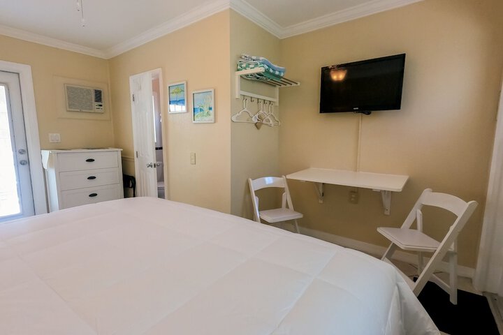 Room 49 of 62
