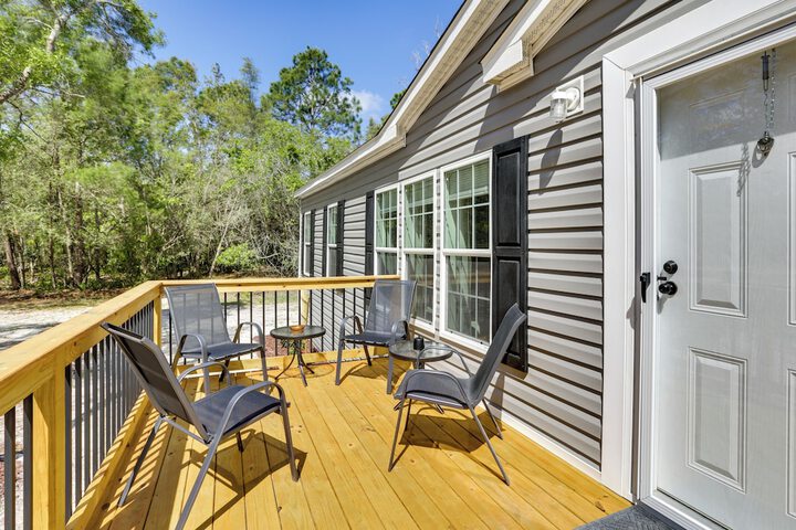 Charming Perry Home 2 Mi to the Gulf!