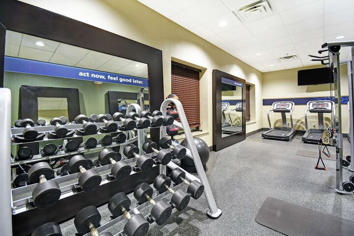 Hampton Inn & Suites Milwaukee / Franklin