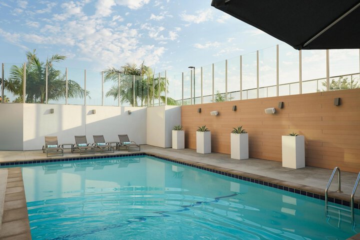 Pool 4 of 38