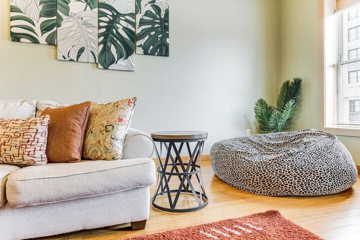 Bring a Pet: Historic Downtown Olean Apartment