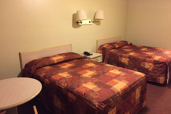 Room 18 of 31