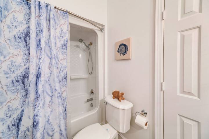 Harkers Island Vacation Rental With Pool Table!