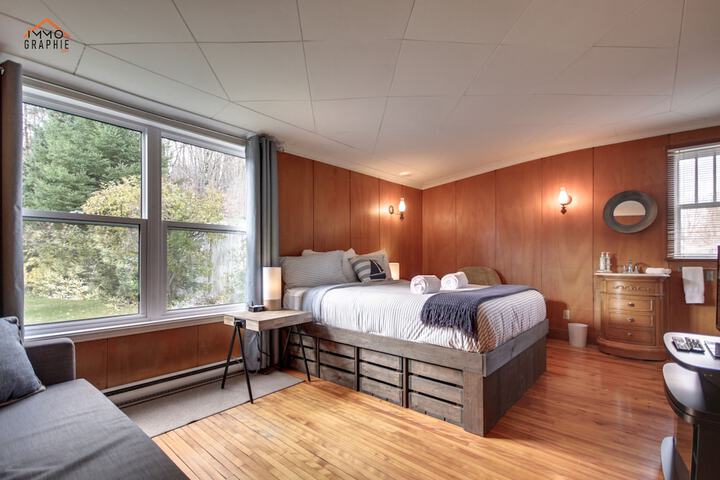 Room 34 of 41