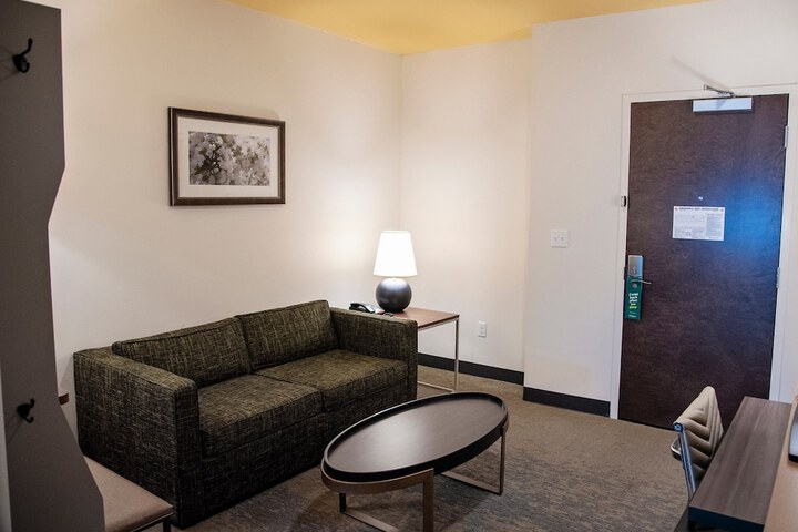 Room 58 of 78