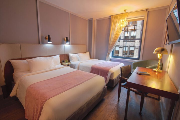 The Evelyn Hotel